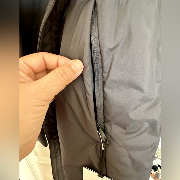 Lululemon Serene Light Wrap - Picture 7 of 13